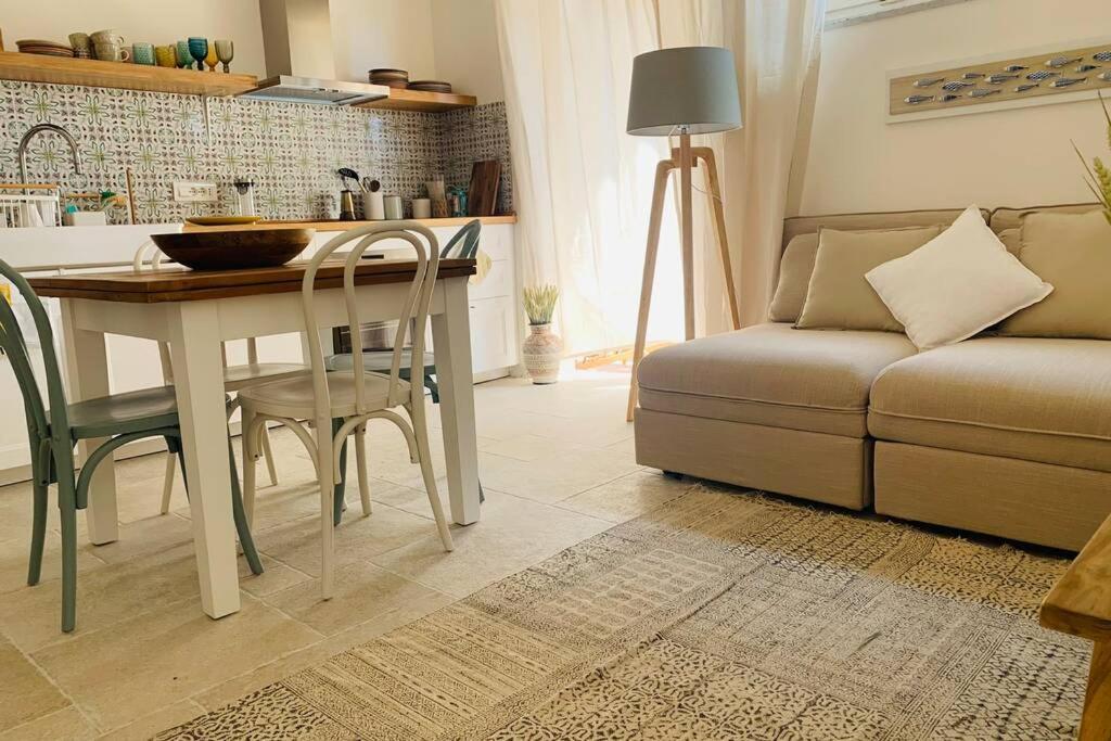 Mediterranean Luxurious Apartment Монтероссо-аль-Маре Экстерьер фото